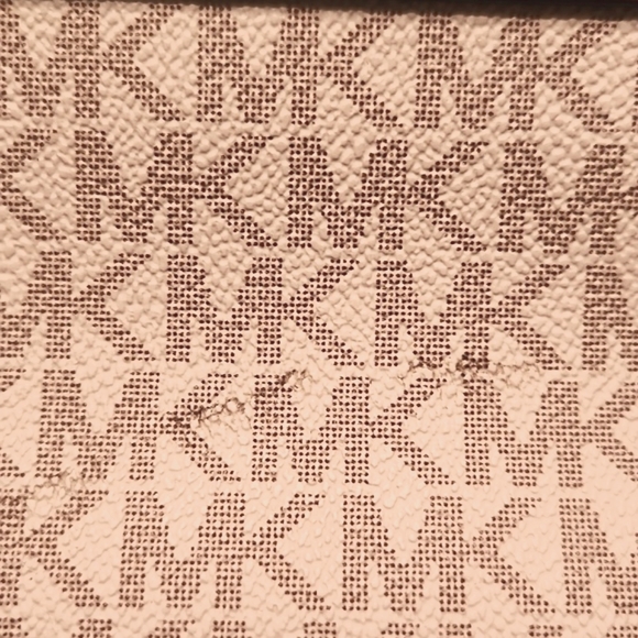 Purse - Picture 9 of 11